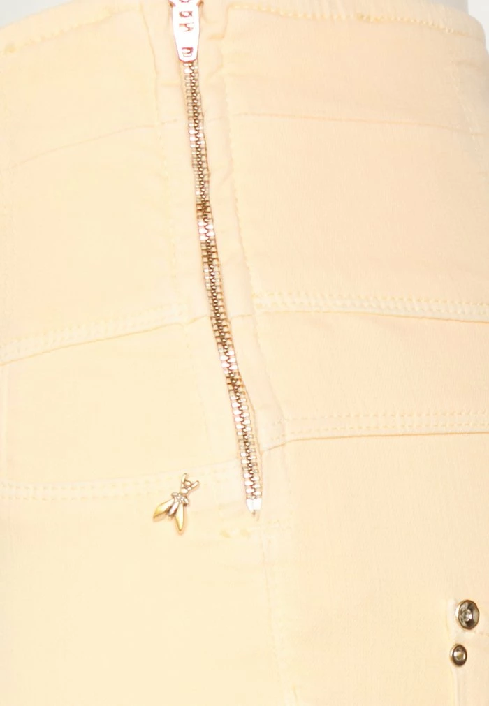 PANTALONI TROUSERS - Jeans Skinny Fit - corset skin Patrizia Pepe PANTALONI TROUSERS - Jeans Skinny Fit - Corset Skin -Patrizia Pepe Shop 007eeb64600b4a58ada3b80b72c7527e