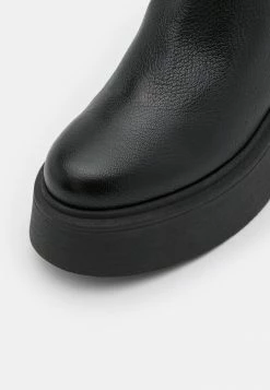 Patrizia Pepe Platform Ankle Boots - Nero 8 Patrizia Pepe Platform Ankle Boots - Nero -Patrizia Pepe Shop 012de72d87234802822d3ecdfe520505