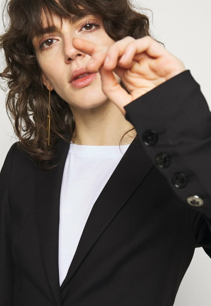 GIACCA - Blazer - nero Patrizia Pepe GIACCA - Blazer - Nero -Patrizia Pepe Shop 017156142c1446cab2aeb16b09ef4660