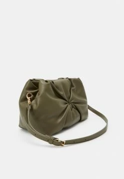 Patrizia Pepe BORSA BAG SOFT - Across Body Bag - Siren Green -Patrizia Pepe Shop 02717e635ca24d49afdfb6ed9a7a5b8d