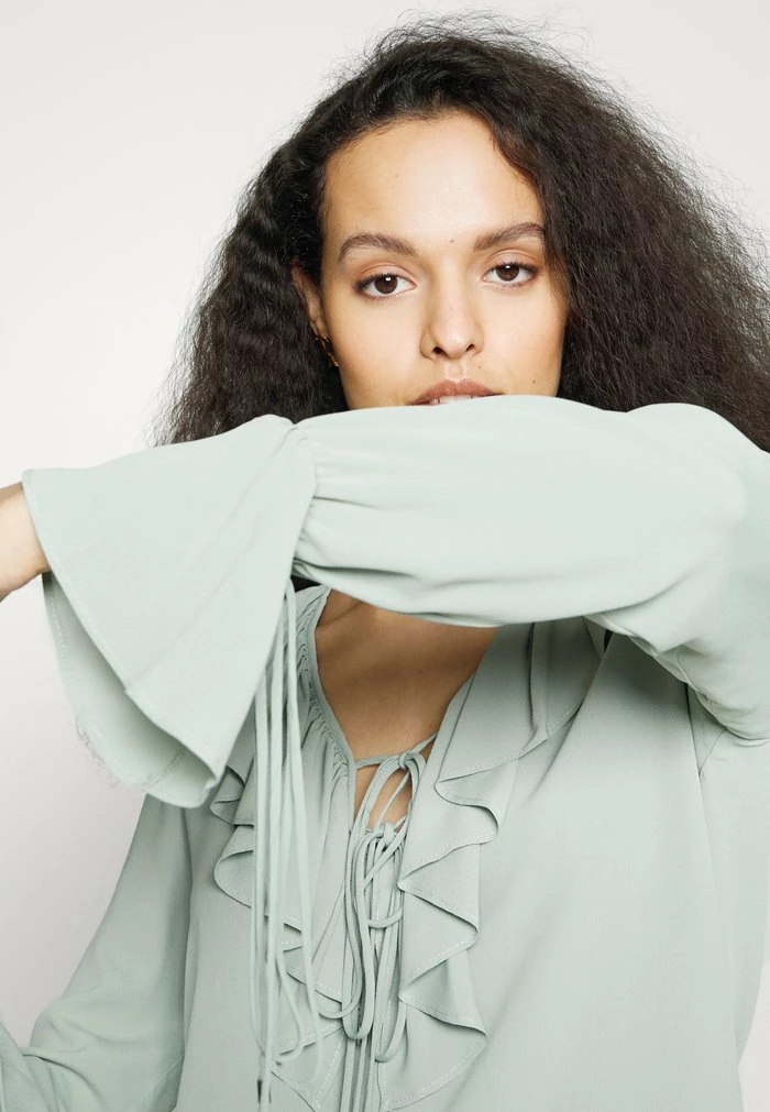 CAMICIA BLOUSE - Blouse - algae green Patrizia Pepe CAMICIA BLOUSE - Blouse - Algae Green -Patrizia Pepe Shop 057ec1f2924c4420bc0a1eb672826b1b