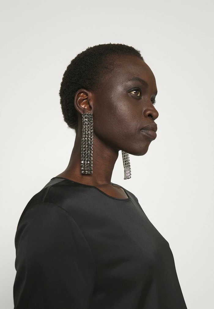 CAMICIA BLOUSE - Basic T-shirt - nero Patrizia Pepe CAMICIA BLOUSE - Basic T-shirt - Nero -Patrizia Pepe Shop 0ac44302607f4088a33b28b5c9c7395a