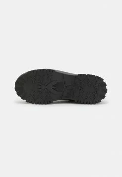 Patrizia Pepe Platform Ankle Boots - Nero -Patrizia Pepe Shop 0d35ec29ed6c47a29233abd7cfc03f55