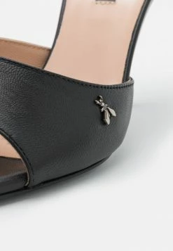 Patrizia Pepe Heeled Mules - Nero 7 Patrizia Pepe Heeled Mules - Nero -Patrizia Pepe Shop 1438cb0750ee4f81b18e1374142451d9