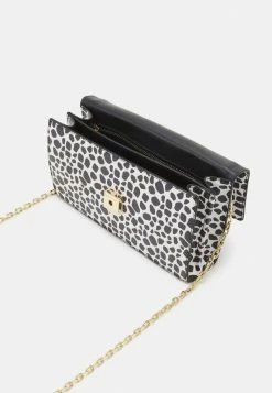 Patrizia Pepe Across Body Bag - Black -Patrizia Pepe Shop 17e9991fe95047648f3b16604d3c1a4e