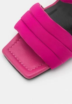 Patrizia Pepe Heeled Mules - Orchid 7 Patrizia Pepe Heeled Mules - Orchid -Patrizia Pepe Shop 1b594970023a467387a52b96fa159585