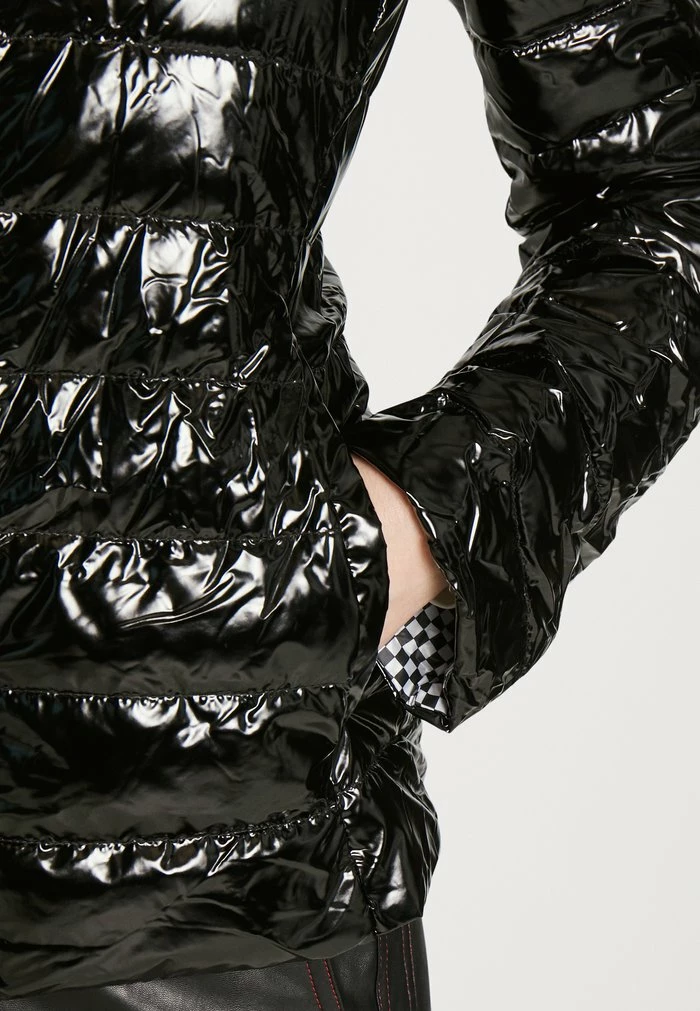 PIUMINO JACKET - Down jacket - shiny black/damier Patrizia Pepe PIUMINO JACKET - Down Jacket - Shiny Black/damier -Patrizia Pepe Shop 1c37da01e36a4c6aa96598e7ecaad5dd