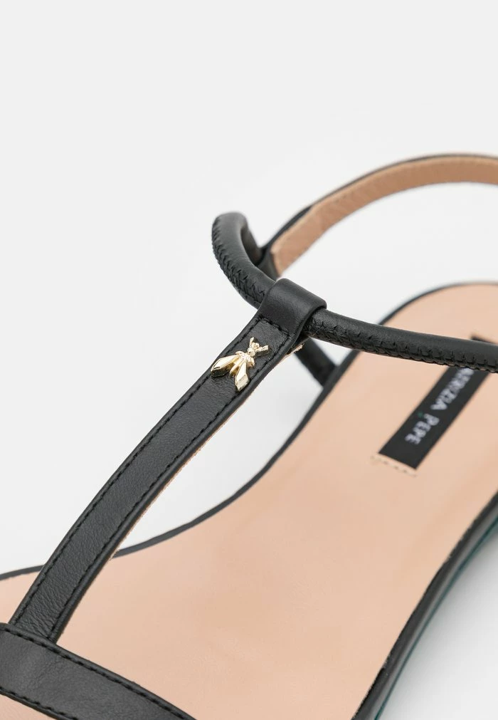 Sandals - nero Patrizia Pepe Sandals - Nero -Patrizia Pepe Shop 1e544805cbe04f929a86b5fc10c588b9