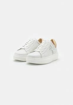 Patrizia Pepe Trainers - White/gold 4 Patrizia Pepe Trainers - White/gold -Patrizia Pepe Shop 28c1474ad8214c7692d7fab4ac9849bd