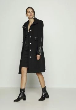 Patrizia Pepe Classic Coat - Black -Patrizia Pepe Shop 2ad21b3167084bd6bd5bd1fd5d66f800