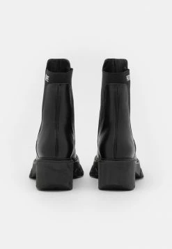 Patrizia Pepe Platform Ankle Boots - Black -Patrizia Pepe Shop 2db818a62391471bbb3b9b5308f2efd6