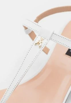 Patrizia Pepe T-bar Sandals - Blanco -Patrizia Pepe Shop 3343ca24f92c4c5a9accf4fc8050d281