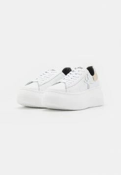 Patrizia Pepe Trainers - White/gold 4 Patrizia Pepe Trainers - White/gold -Patrizia Pepe Shop 33976c956a6d4c52a6201482ef5a66e9