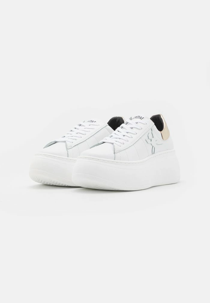 Trainers - white/gold Patrizia Pepe Trainers - White/gold -Patrizia Pepe Shop 33976c956a6d4c52a6201482ef5a66e9