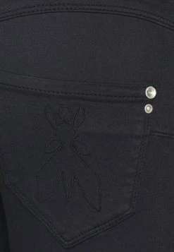 Patrizia Pepe PANTALONI TROUSERS - Jeans Skinny Fit - Nero 4 Patrizia Pepe PANTALONI TROUSERS - Jeans Skinny Fit - Nero -Patrizia Pepe Shop 33a125aeb24a41d4b746d3fc139babfc