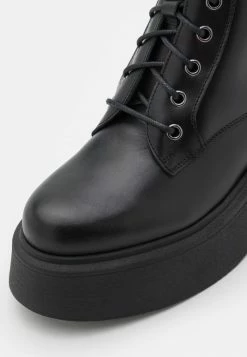 Patrizia Pepe Platform Ankle Boots - Black -Patrizia Pepe Shop 3ae41b3a63ff46968bc60a1fe7f5d5ff