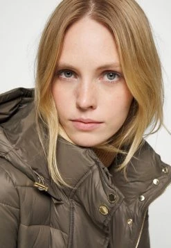 Patrizia Pepe PIUMINO JACKET - Winter Coat - Walnut Green 7 Patrizia Pepe PIUMINO JACKET - Winter Coat - Walnut Green -Patrizia Pepe Shop 4294687bdb6a424fa57e9b4f3a0f93c6