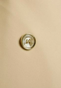 Patrizia Pepe Trenchcoat - Triking Beige 5 Patrizia Pepe Trenchcoat - Triking Beige -Patrizia Pepe Shop 433e43d2d0064f0da15b1f9a8ba687a7