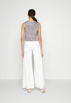 Patrizia Pepe CAMICIA BLOUSE - Top - Grey Tatami Feather 4 Patrizia Pepe CAMICIA BLOUSE - Top - Grey Tatami Feather -Patrizia Pepe Shop 47a28fe0ff8e499b91d9bf244458b94d