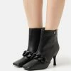 Patrizia Pepe High Heeled Ankle Boots - Nero -Patrizia Pepe Shop 569061e8c7b14ea4b6055210e195780a