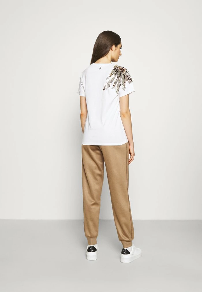 MAGLIA - Print T-shirt - bianco Patrizia Pepe MAGLIA - Print T-shirt - Bianco -Patrizia Pepe Shop 56e3c4b3616240e2a553aa1558fc1cfd