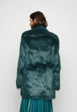 Patrizia Pepe GIUBBOTTO JACKET - Winter Jacket - Cedar Velvet -Patrizia Pepe Shop 647f4a4dc8b54fd88693416014cfee82