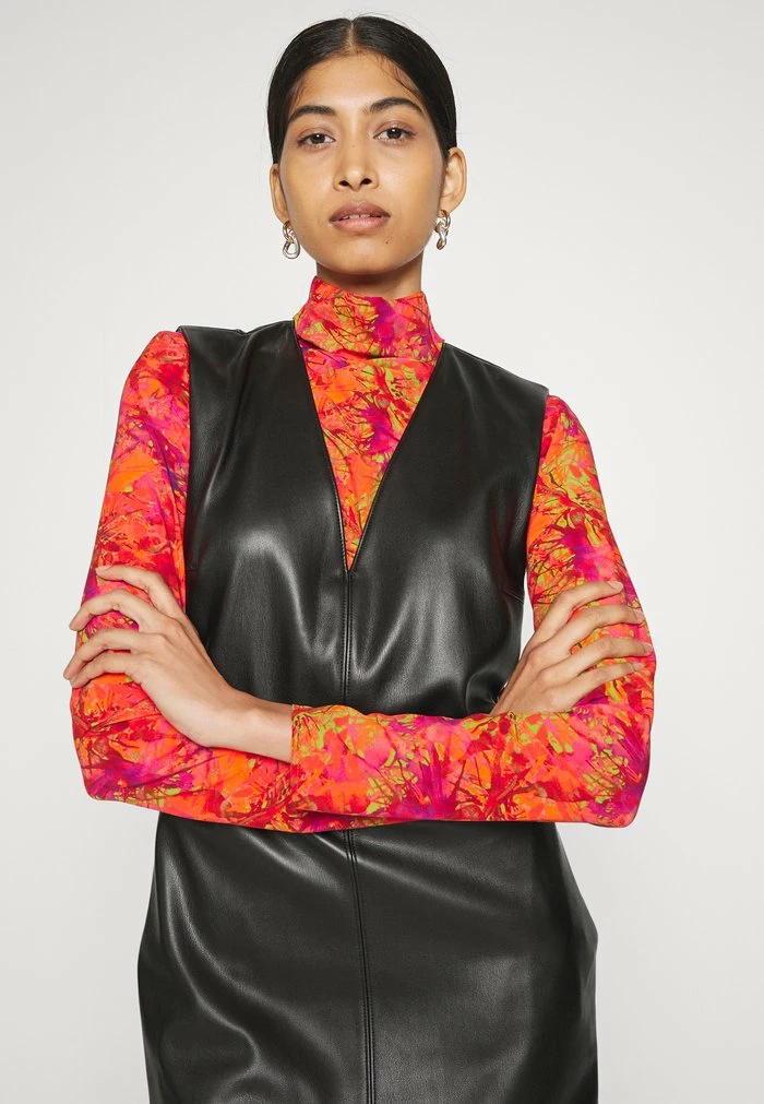 ABITO DRESS - Cocktail dress / Party dress - nero Patrizia Pepe ABITO DRESS - Cocktail Dress / Party Dress - Nero -Patrizia Pepe Shop 6618ac4193234590976042ce1777bf92