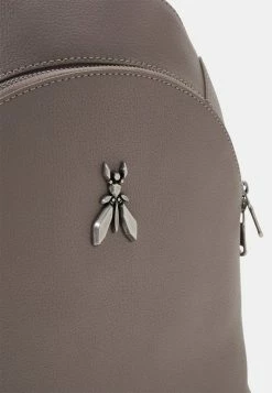 Patrizia Pepe FLY BACKPACK - Rucksack - Dark Tatami 6 Patrizia Pepe FLY BACKPACK - Rucksack - Dark Tatami -Patrizia Pepe Shop 68bff531d6c14611847d2613dbb609d8