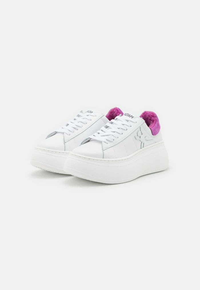 Trainers - white/hypno purple Patrizia Pepe Trainers - White/hypno Purple -Patrizia Pepe Shop 6e7b2265ebba4418865906f49aa610ef