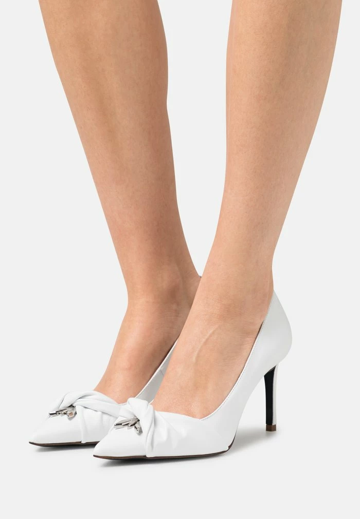 EXCLUSIVE - Classic heels - bianco Patrizia Pepe EXCLUSIVE - Classic Heels - Bianco -Patrizia Pepe Shop 6fdc9b79be094d7c90204ad8e6e595ad