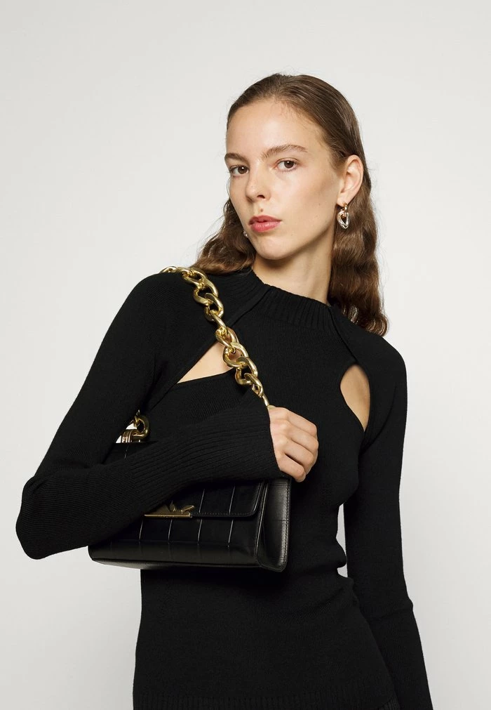 MAGLIA - Jumper - nero Patrizia Pepe MAGLIA - Jumper - Nero -Patrizia Pepe Shop 7118e5e0519d43c4baa163b7cf0b6bc1