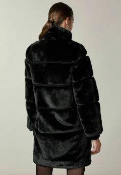 Patrizia Pepe Classic Coat - Black -Patrizia Pepe Shop 722e517237064bb89dfb3e579b022f6b