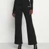Patrizia Pepe PANTALONI TROUSERS - Tracksuit Bottoms - Nero 1 Patrizia Pepe PANTALONI TROUSERS - Tracksuit Bottoms - Nero -Patrizia Pepe Shop 735afc890cc6495e91651beb532fd15f