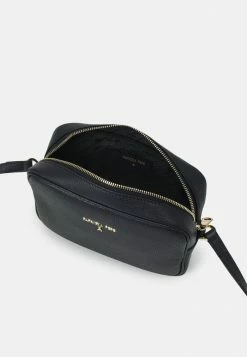 Patrizia Pepe CAMERA CASE - Across Body Bag - Nero -Patrizia Pepe Shop 7508c884c6c642dfa11ffc3f162ec094