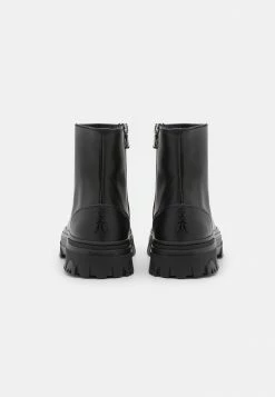 Patrizia Pepe Platform Ankle Boots - Nero -Patrizia Pepe Shop 7d7d906bee834804aa9933579c3243b5