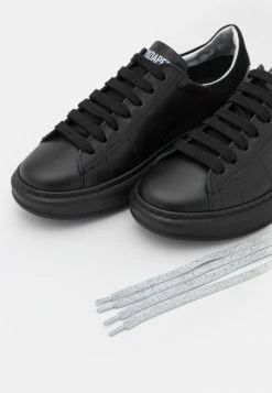 Patrizia Pepe Trainers - Black Tonal -Patrizia Pepe Shop 85e4d246fd0140019335f02652290b19