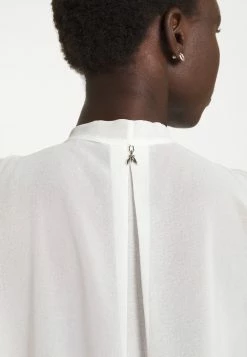 Patrizia Pepe CAMICIA - Blouse - Bianco 7 Patrizia Pepe CAMICIA - Blouse - Bianco -Patrizia Pepe Shop 8b69635c75ba4e38a756a3c44623a529