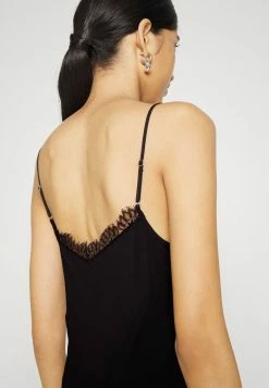 Patrizia Pepe Top - Nero -Patrizia Pepe Shop 8e7fb460aa824a6ba6f6a47d420d4213