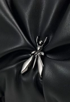 Patrizia Pepe FLY PILLOW STUDS CROSSBODY - Across Body Bag - Nero 5 Patrizia Pepe FLY PILLOW STUDS CROSSBODY - Across Body Bag - Nero -Patrizia Pepe Shop 8f64011ed2d249d1a7c3095297dbdfc0