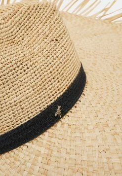 Patrizia Pepe SAVAGE HAT - Hat - Sand -Patrizia Pepe Shop 8fa3d49af9384438bcbc2038ac82868d