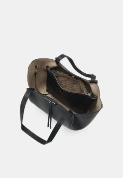 Patrizia Pepe BORSA SET - Handbag - Nero 4 Patrizia Pepe BORSA SET - Handbag - Nero -Patrizia Pepe Shop 90fb5622fa454f28a9fcfa435d1cc3c2