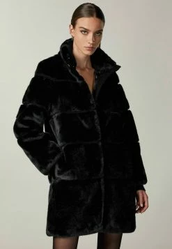 Patrizia Pepe Classic Coat - Black