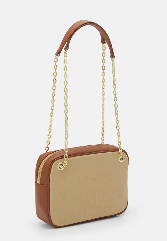 FLY CAMERA CASE - Across body bag - deep ocean sand Patrizia Pepe FLY CAMERA CASE - Across Body Bag - Deep Ocean Sand -Patrizia Pepe Shop 951d5afc311c4ac68157269e9bf0388d