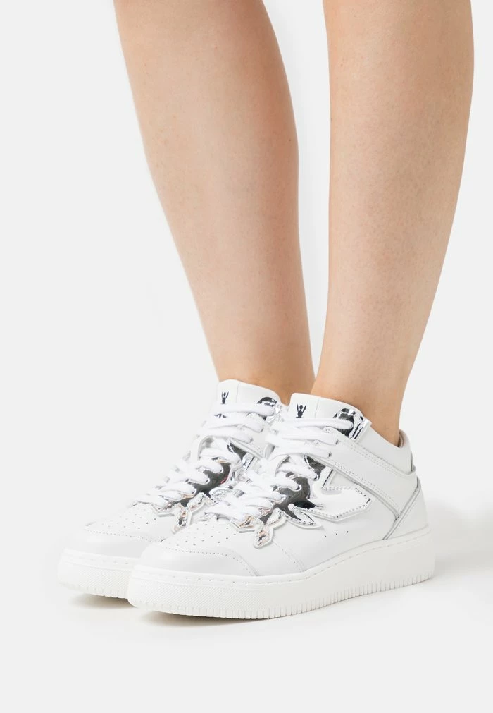 Trainers - white Patrizia Pepe Trainers - White -Patrizia Pepe Shop 991f48dfbf914d3382c7733881bef3a1