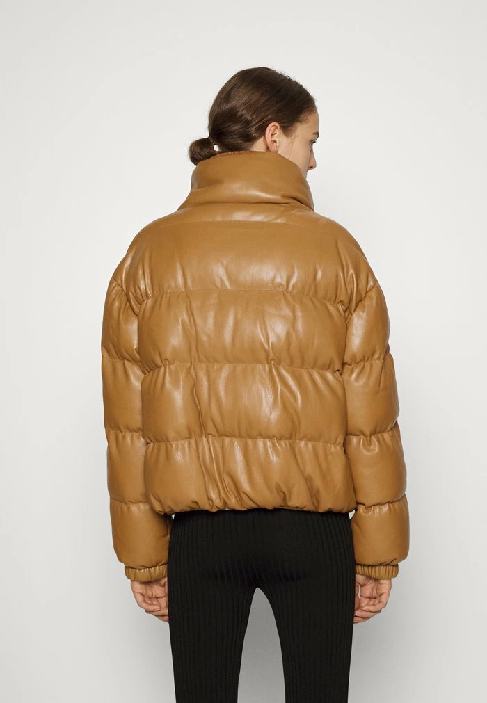 JACKET PUFFY - Winter jacket - chipmunk brown Patrizia Pepe JACKET PUFFY - Winter Jacket - Chipmunk Brown -Patrizia Pepe Shop 99e7103e94b04bf4bfec38bea24135af