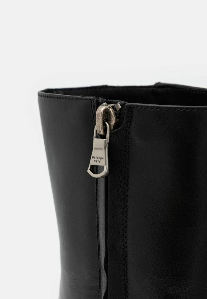 Classic ankle boots - nero Patrizia Pepe Classic Ankle Boots - Nero -Patrizia Pepe Shop 9a71f7b087f14bb18e9bf4ba86baee64