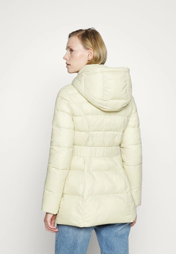 PIUMINO - Winter jacket - buttery white Patrizia Pepe PIUMINO - Winter Jacket - Buttery White -Patrizia Pepe Shop 9bc2db8f21fb4ed0b1d9479d1a3716b2