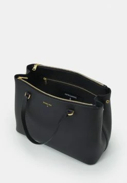 Patrizia Pepe FLY TOP HANDLE - Handbag - Nero -Patrizia Pepe Shop 9cd95f18440c4f49bee9aa08c1f570a6