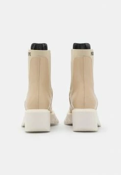 Patrizia Pepe Platform Ankle Boots - Ocean Sand 5 Patrizia Pepe Platform Ankle Boots - Ocean Sand -Patrizia Pepe Shop 9d8faafa51f745f4b111fed6832dedf6