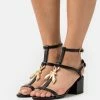 Patrizia Pepe Sandals - Black/antique Gold -Patrizia Pepe Shop 9f7f8f523c634d0fbccee4ba5b048b6e
